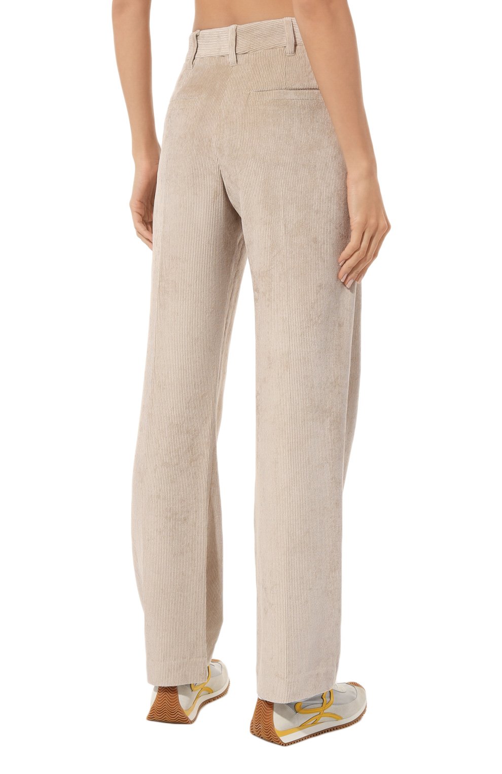Вельветовые брюки BRUNELLO CUCINELLI бежевого цвета по цене 144500 руб., арт. MD541BP173, фото 4 Вельветовые брюки BRUNELLO CUCINELLI, арт. MD541BP173, фото 4