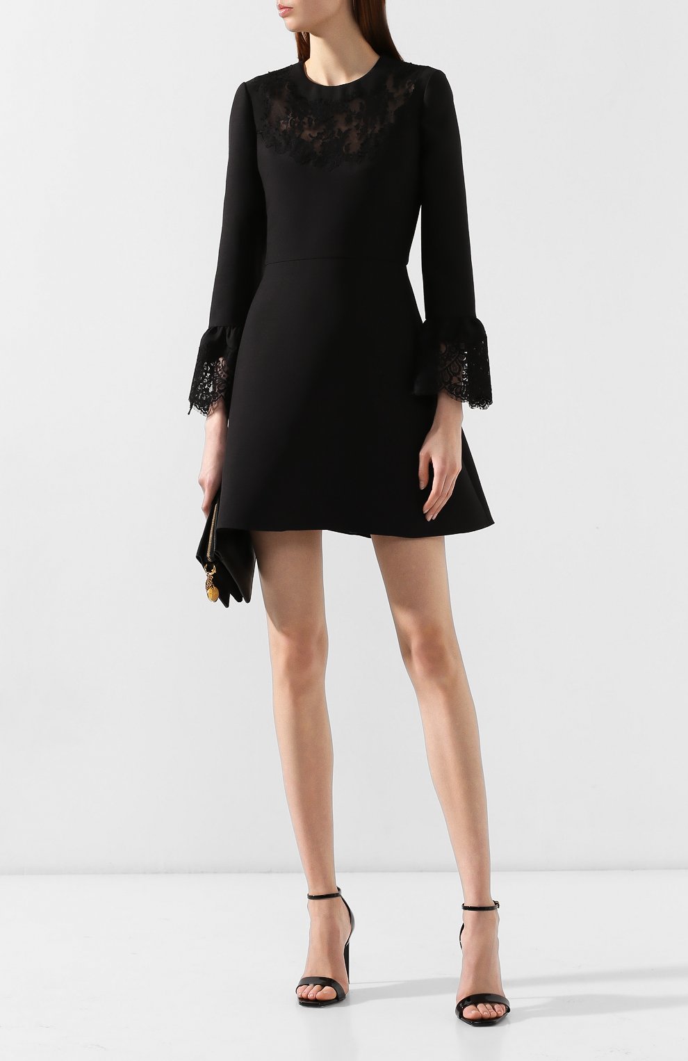 Платье из смеси шерсти и шелка VALENTINO черного цвета по цене 399500 руб., арт. SB3VANB71CF, фото 2 Платье из смеси шерсти и шелка VALENTINO, арт. SB3VANB71CF, фото 2