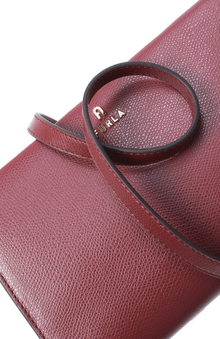 Женская сумка furla camelia FURLA бордового цвета, арт. WE00528/ARE000 | Фото 3 (Драгоценные камни: Проставлено; Размер: small; Материал: Натуральная кожа; Материал сплава: Проставлено; Ремень/цепочка: На ремешке)