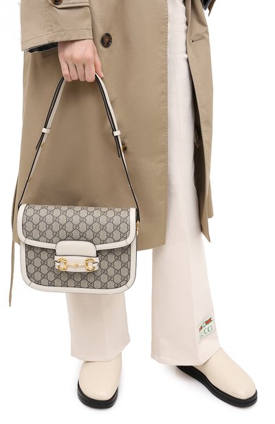 Сумка 1955 horsebit GUCCI бежевого цвета по цене 380500 руб., арт. 602204/92TCG, фото 2 Сумка 1955 horsebit GUCCI, арт. 602204/92TCG, фото 2