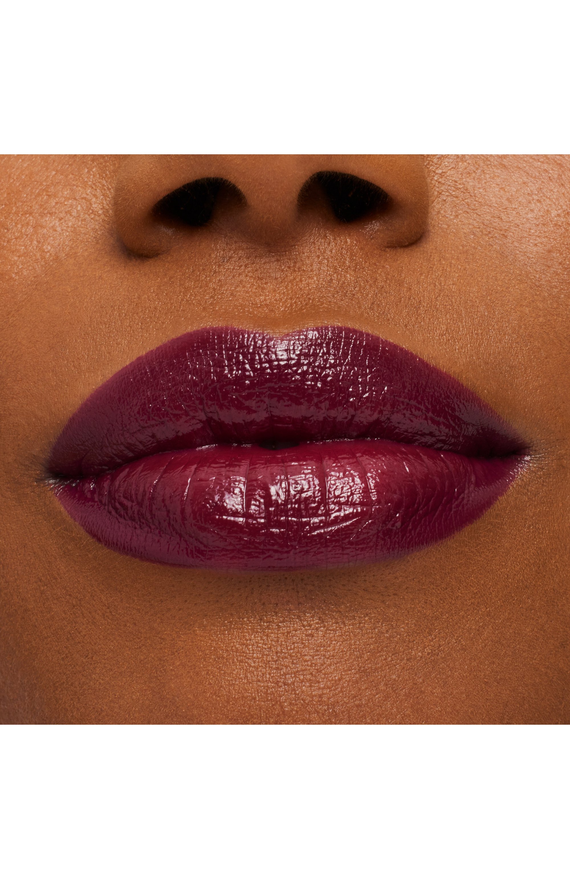 Губная помада macximal sleek satin, оттенок rebel (3,5g) MAC цвета по цене 2990 руб., арт. NW9M-45, фото 5 Губная помада macximal sleek satin, оттенок rebel (3,5g) MAC, арт. NW9M-45, фото 5