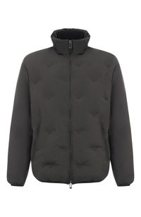 Темно-зеленый