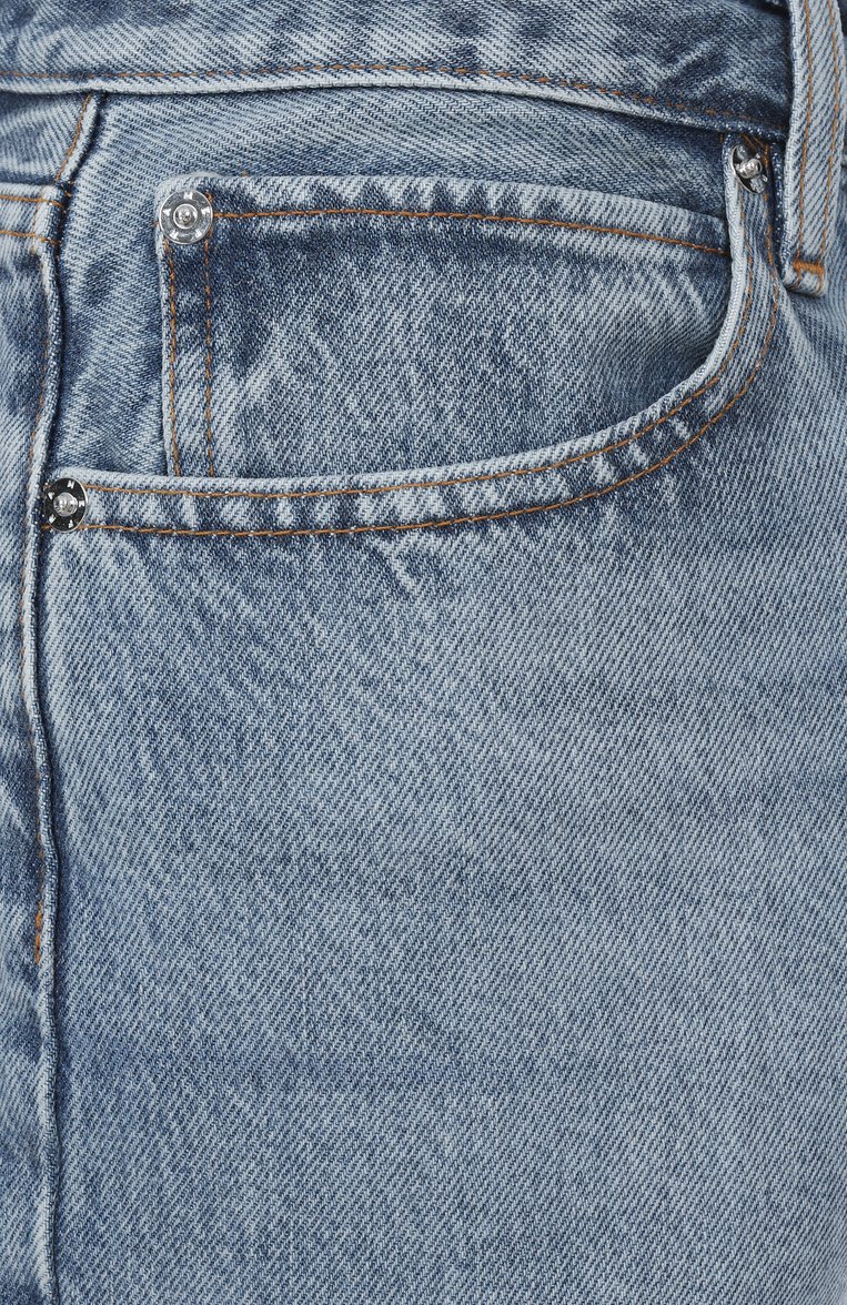 Женские джинсы FRAME DENIM голубого цвета, арт. 1005210 | Фото 6 (Длина (брюки, джинсы): Стандартные; Материал внешний: Хлопок, Деним; Автоматизация ТО: Проставлено; Автоматизация состава: Проставлено; Силуэт Ж (брюки и джинсы): Прямые; Кросс-КТ: Деним; Детали: Делаве; Стили: Кэжуэл)