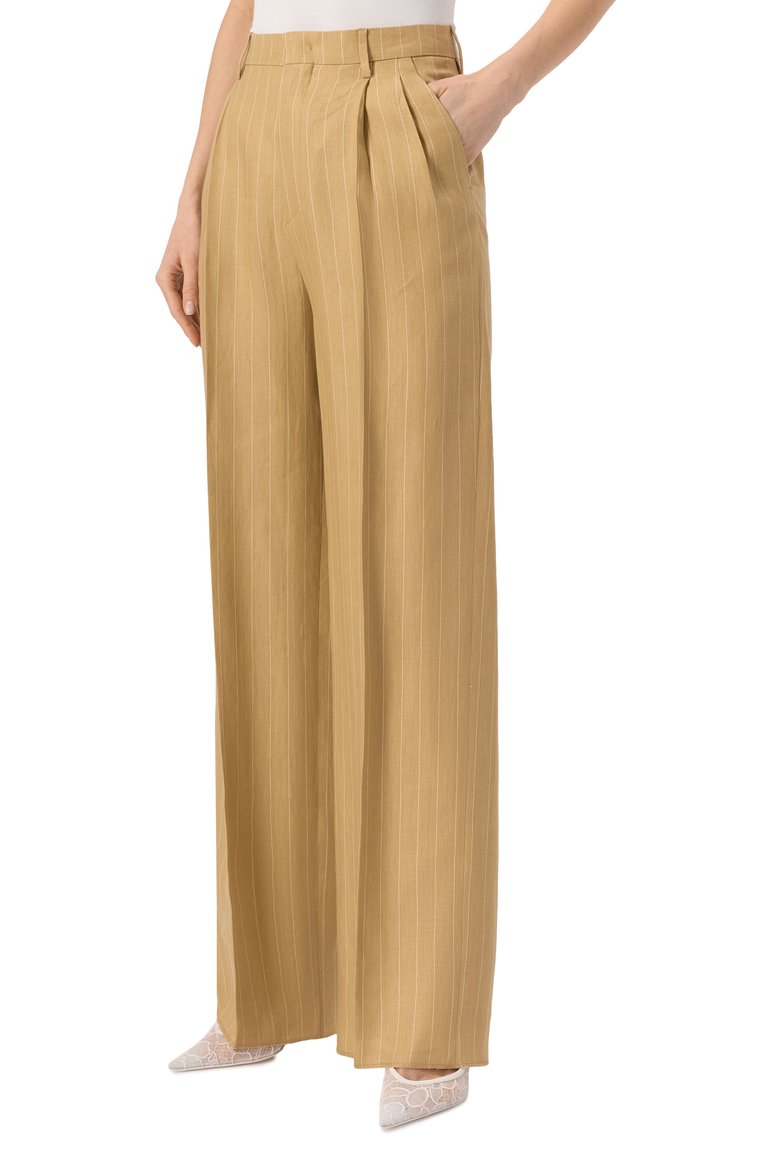 Женские льняные брюки TAGLIATORE 0205 бежевого цвета, арт. P-EB0NY/340252 | Фото 3 (Материал внешний: Лен; Случай: Формальный; Женское Кросс-КТ: Брюки-одежда; Силуэт Ж (брюки и джинсы): Широкие; Кросс-КТ: костюм; Стили: Классический; Длина (брюки, джинсы): Стандартные)