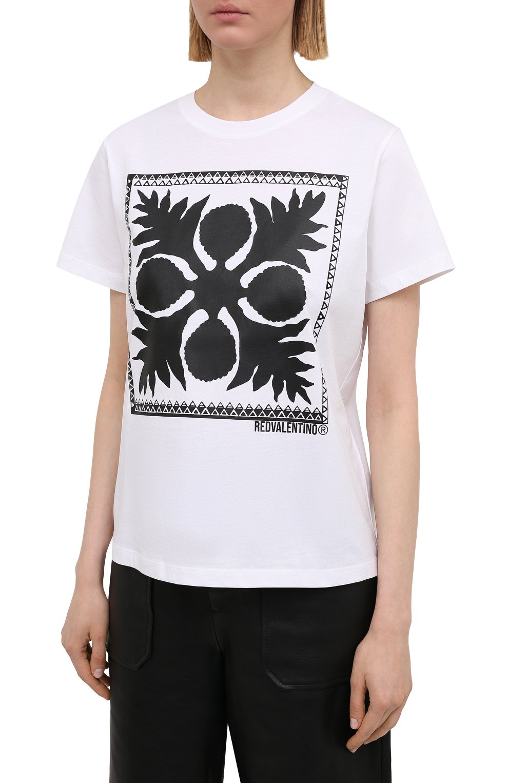 Хлопковая футболка REDVALENTINO белого цвета по цене 15450 руб., арт. VR0MG10M/5VW, фото 3 Хлопковая футболка REDVALENTINO, арт. VR0MG10M/5VW, фото 3