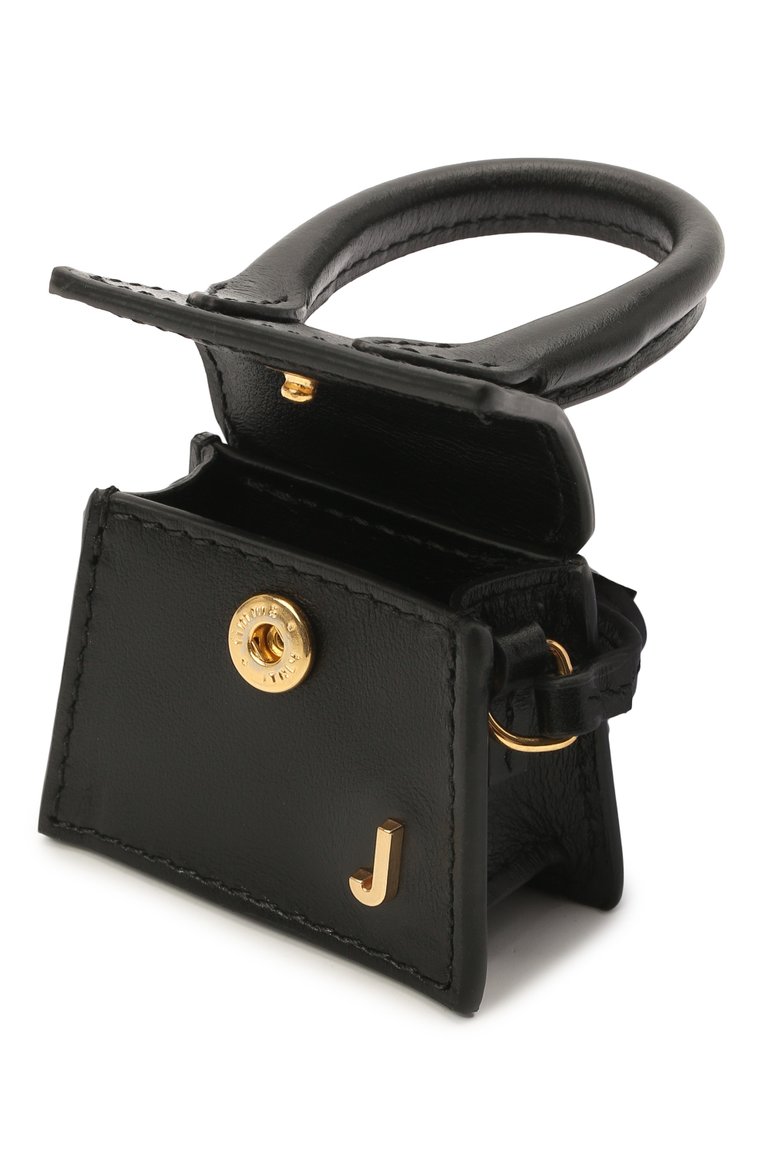 Женская сумка le petit chiquito JACQUEMUS черного цвета, арт. 211SL01/300990 | Фото 4 (Материал: Натуральная кожа; Ремень/цепочка: На ремешке; Размер: mini; Сумки-технические: Сумки через плечо; Драгоценные камни: Проставлено; Материал сплава: Проставлено)