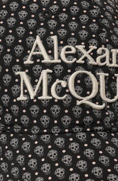 Мужская бейсболка ALEXANDER MCQUEEN черно-белого цвета, арт. 711304/4419Q1062 | Фото 4 (Материал: Текстиль, Синтетический материал; Нос: Не проставлено; Материал сплава: Проставлено; Региональные ограничения белый список (Axapta Mercury): Не проставлено)