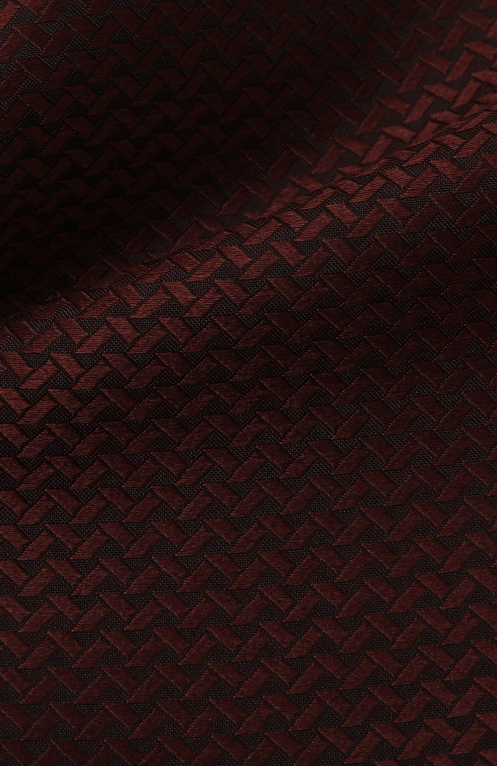 Шелковый платок GIORGIO ARMANI бордового цвета по цене 12050 руб., арт. 360023/3R903, фото 2 Шелковый платок GIORGIO ARMANI, арт. 360023/3R903, фото 2