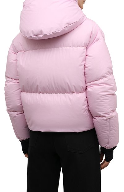 Пуховик allesaz MONCLER розового цвета по цене 175000 руб., арт. G2-098-1A000-26-539X6, фото 4 Пуховик allesaz MONCLER, арт. G2-098-1A000-26-539X6, фото 4
