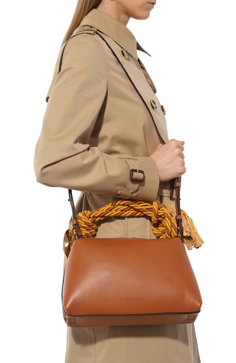 Сумка jwa corner JW ANDERSON светло-коричневого цвета по цене 99000 руб., арт. HB0670 LA0232, фото 2 Сумка jwa corner JW ANDERSON, арт. HB0670 LA0232, фото 2