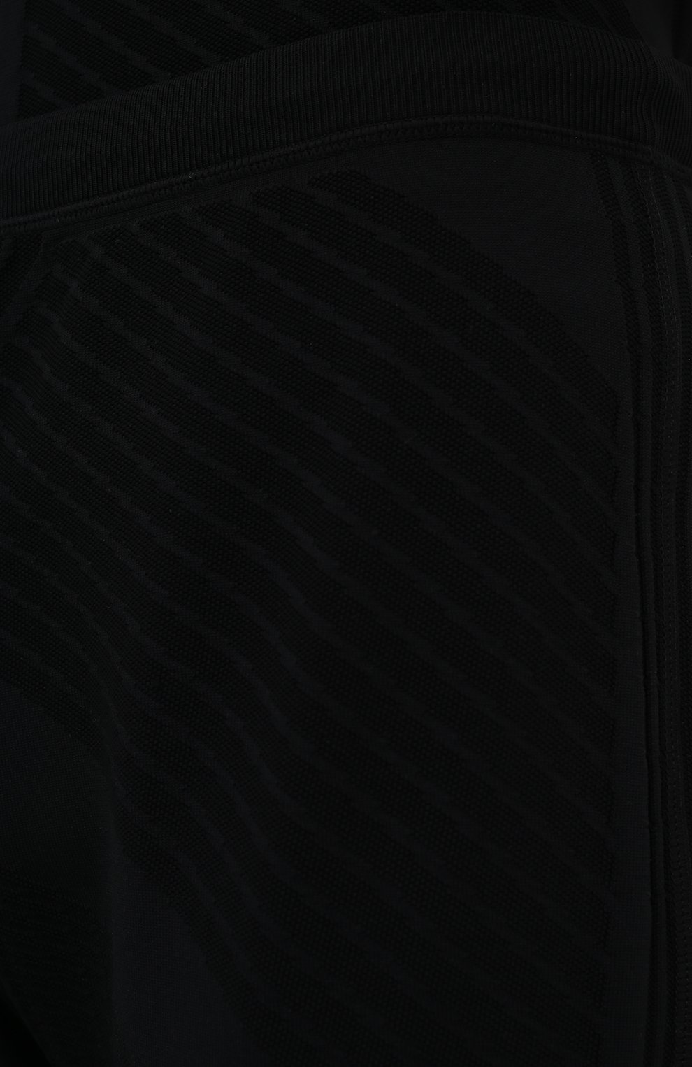 Брюки PRADA черного цвета по цене 125000 руб., арт. SMP31-1ZOA-F0002-212, фото 5 Брюки PRADA, арт. SMP31-1ZOA-F0002-212, фото 5