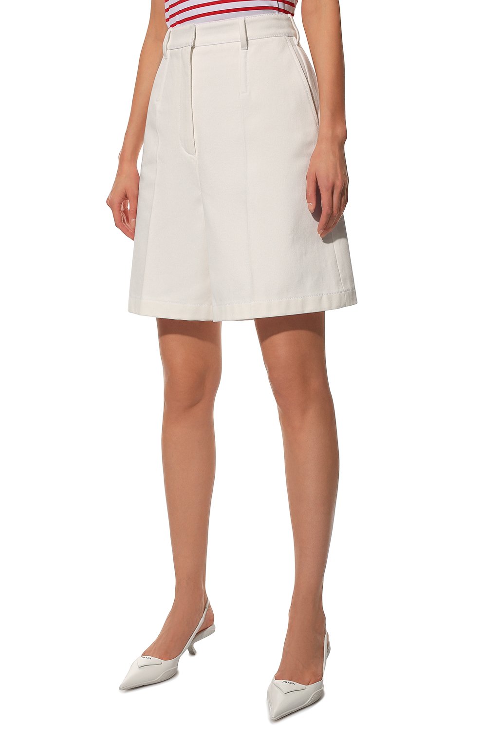 Хлопковые шорты PRADA молочного цвета по цене 110000 руб., арт. P232G-10VM-F0009-221, фото 3 Хлопковые шорты PRADA, арт. P232G-10VM-F0009-221, фото 3
