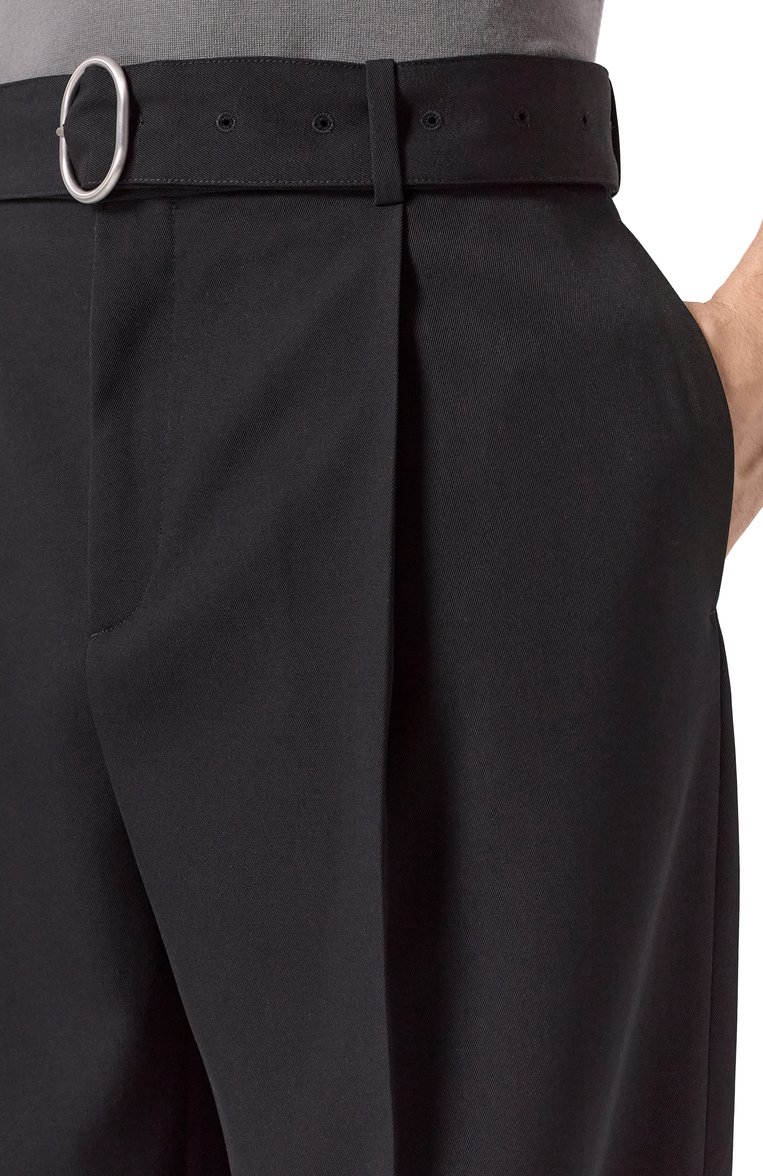 Мужские шерстяные брюки JIL SANDER черного цвета, арт. J22KA0272-J40002 | Фото 5 (Длина (брюки, джинсы): Стандартные; Материал внешний: Шерсть; Случай: Повседневный; Стили: Минимализм; Автоматизация состава: Проставлено; Автоматизация ТО: Проставлено)