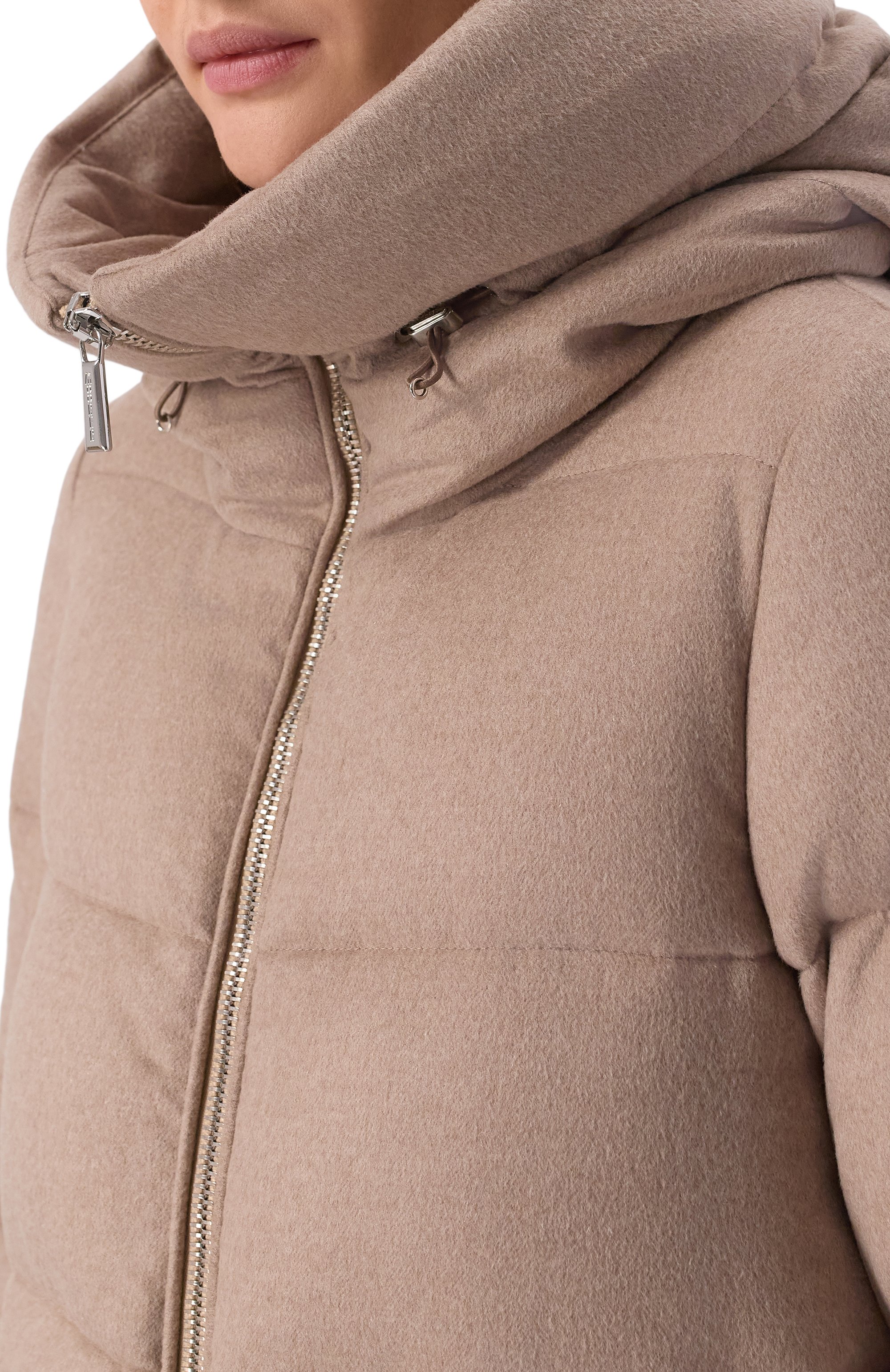 Пуховик из шерсти и кашемира MOORER бежевого цвета по цене 359000 руб., арт. CARINZIA/LS9, фото 5 Пуховик из шерсти и кашемира MOORER, арт. CARINZIA/LS9, фото 5