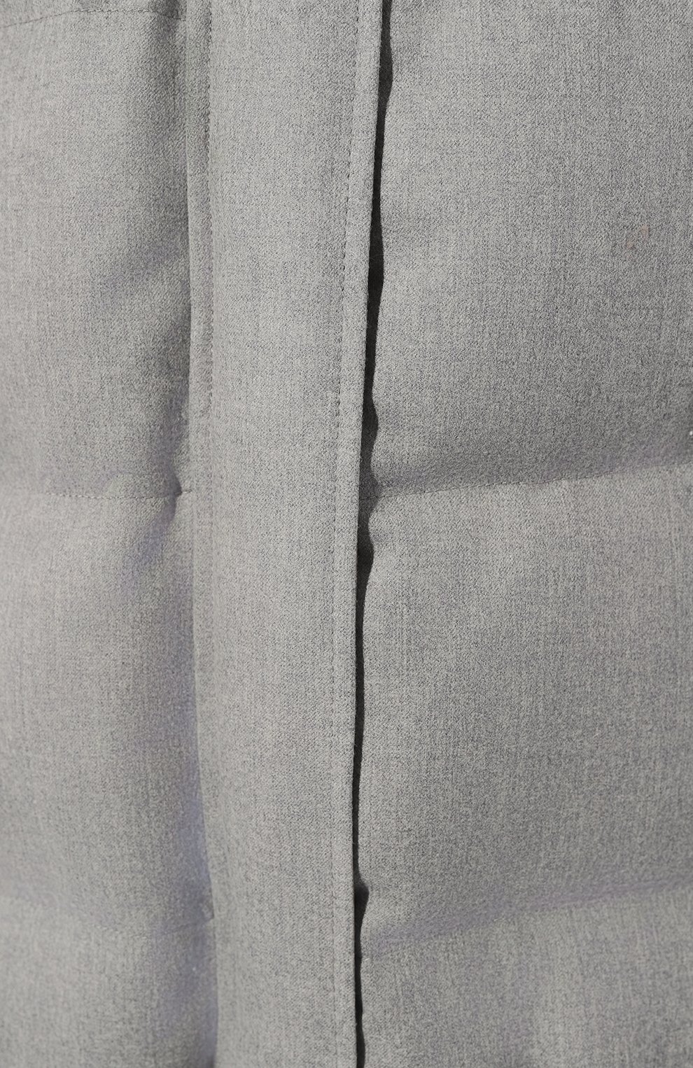 Пуховик BRUNELLO CUCINELLI серого цвета по цене 527500 руб., арт. MT2262894, фото 5 Пуховик BRUNELLO CUCINELLI, арт. MT2262894, фото 5