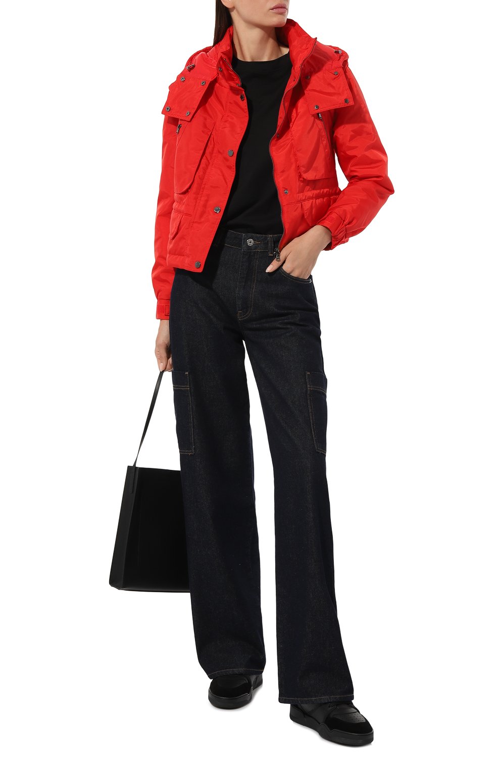 Утепленная куртка PATRIZIA PEPE красного цвета по цене 60800 руб., арт. 8O0087_A305, фото 2 Утепленная куртка PATRIZIA PEPE, арт. 8O0087_A305, фото 2