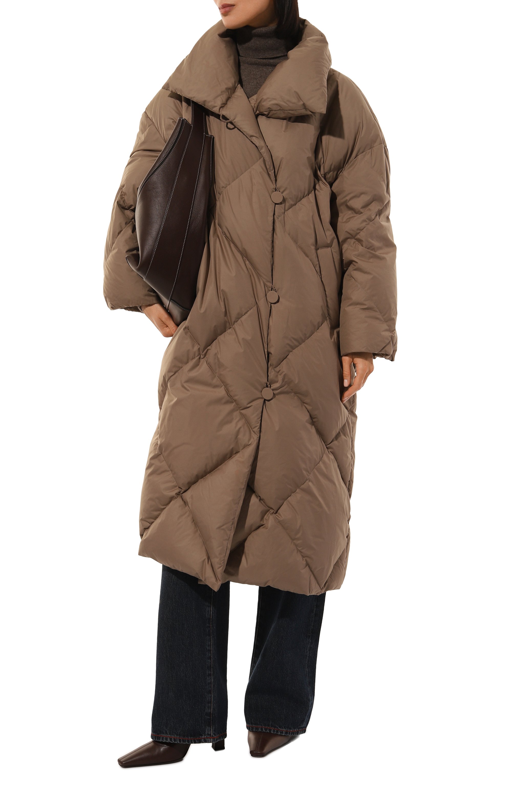 Пуховик ANTONELLI FIRENZE темно-бежевого цвета по цене 145500 руб., арт. M7022/367C, фото 2 Пуховик ANTONELLI FIRENZE, арт. M7022/367C, фото 2