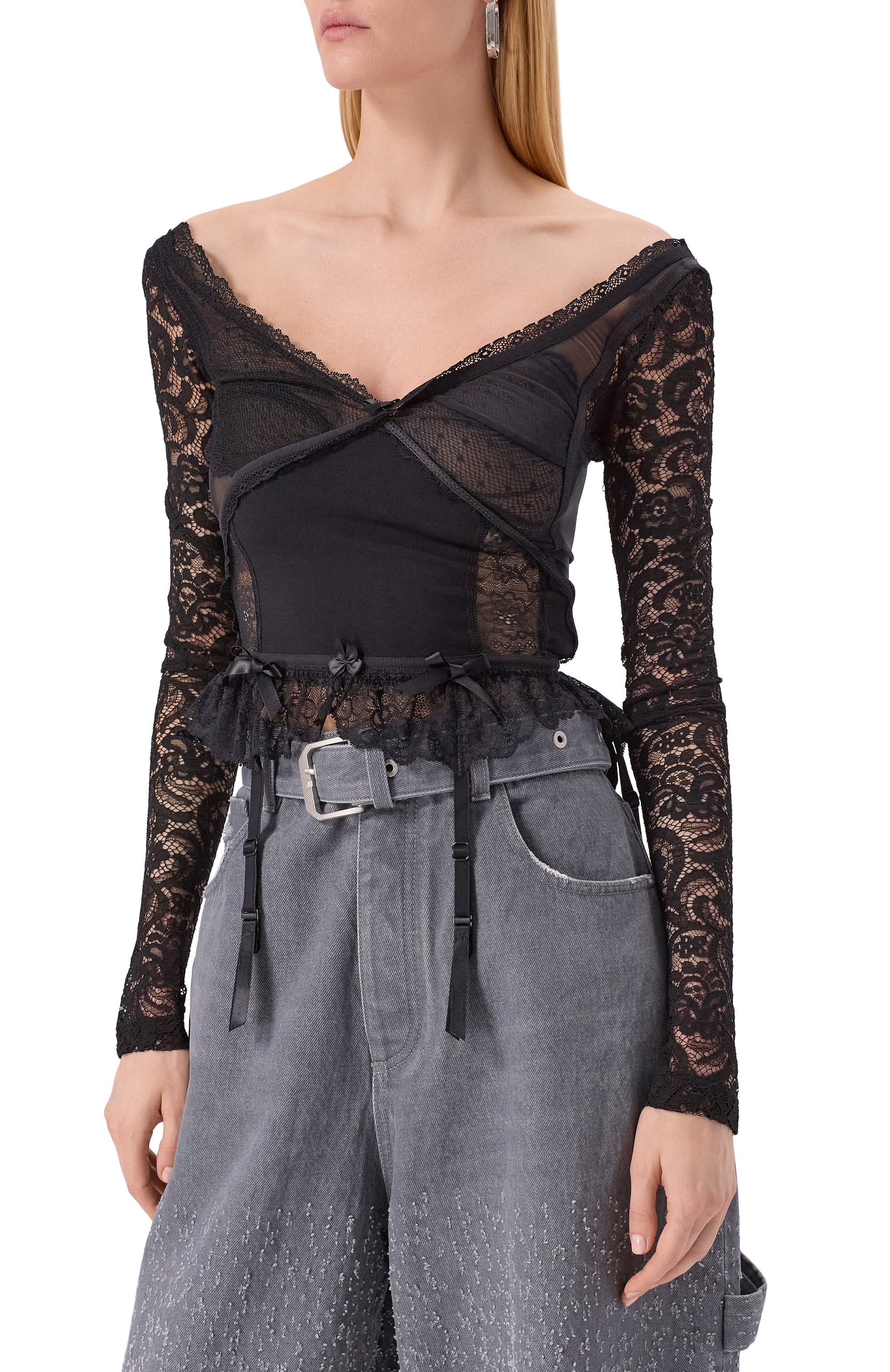 Топ BALENCIAGA черного цвета по цене 362000 руб., арт. 831667/TSR05, фото 3 Топ BALENCIAGA, арт. 831667/TSR05, фото 3