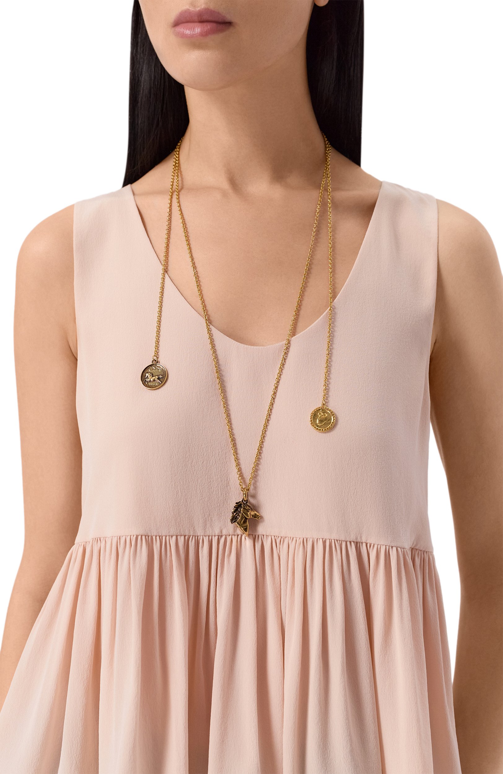 Колье CHLOÉ золотого цвета по цене 79850 руб., арт. CHC25SF006CB7, фото 2 Колье CHLOÉ, арт. CHC25SF006CB7, фото 2