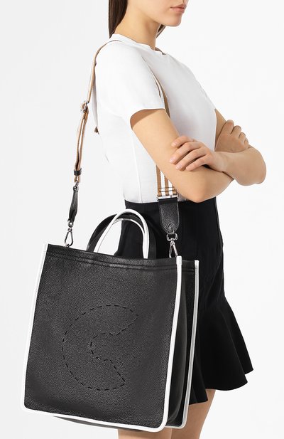 Сумка c bag COCCINELLE черно-белого цвета по цене 36700 руб., арт. E1 DJ0 18 01 01, фото 5 Сумка c bag COCCINELLE, арт. E1 DJ0 18 01 01, фото 5
