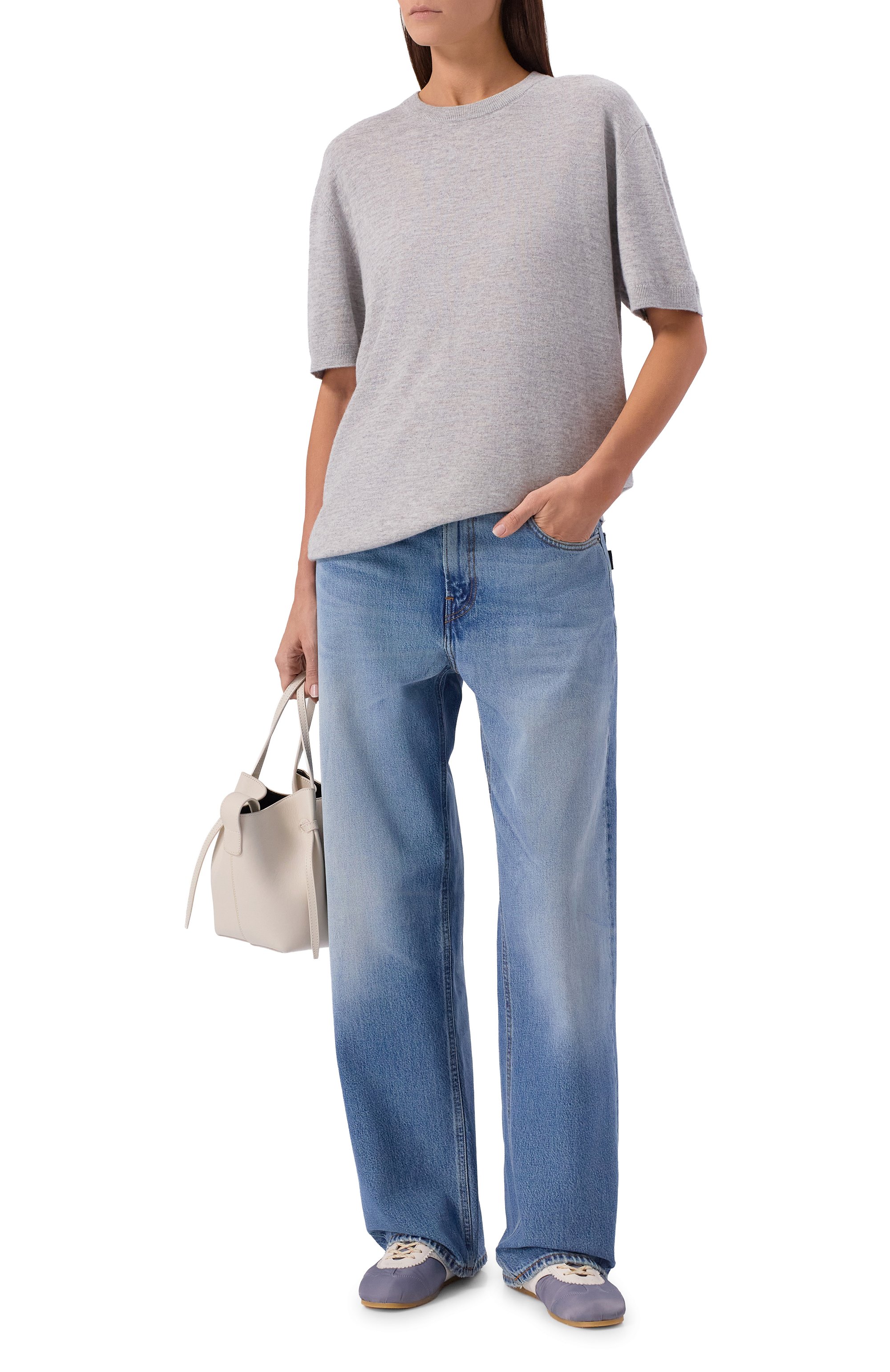 Шерстяной пуловер AYA MUSE серого цвета по цене 33950 руб., арт. AMFW2568, фото 2 Шерстяной пуловер AYA MUSE, арт. AMFW2568, фото 2