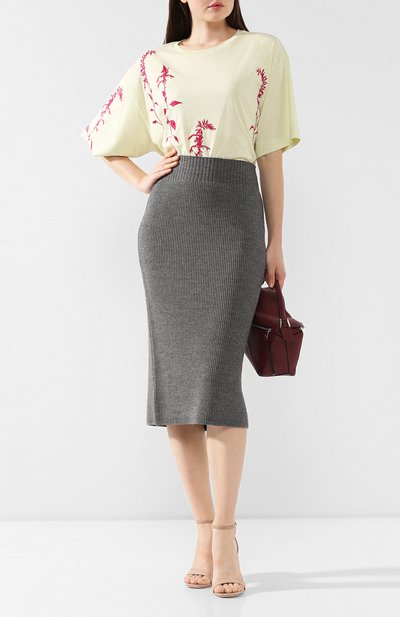 Хлопковая футболка DRIES VAN NOTEN зеленого цвета по цене 22900 руб., арт. 192-11179-8611, фото 2 Хлопковая футболка DRIES VAN NOTEN, арт. 192-11179-8611, фото 2