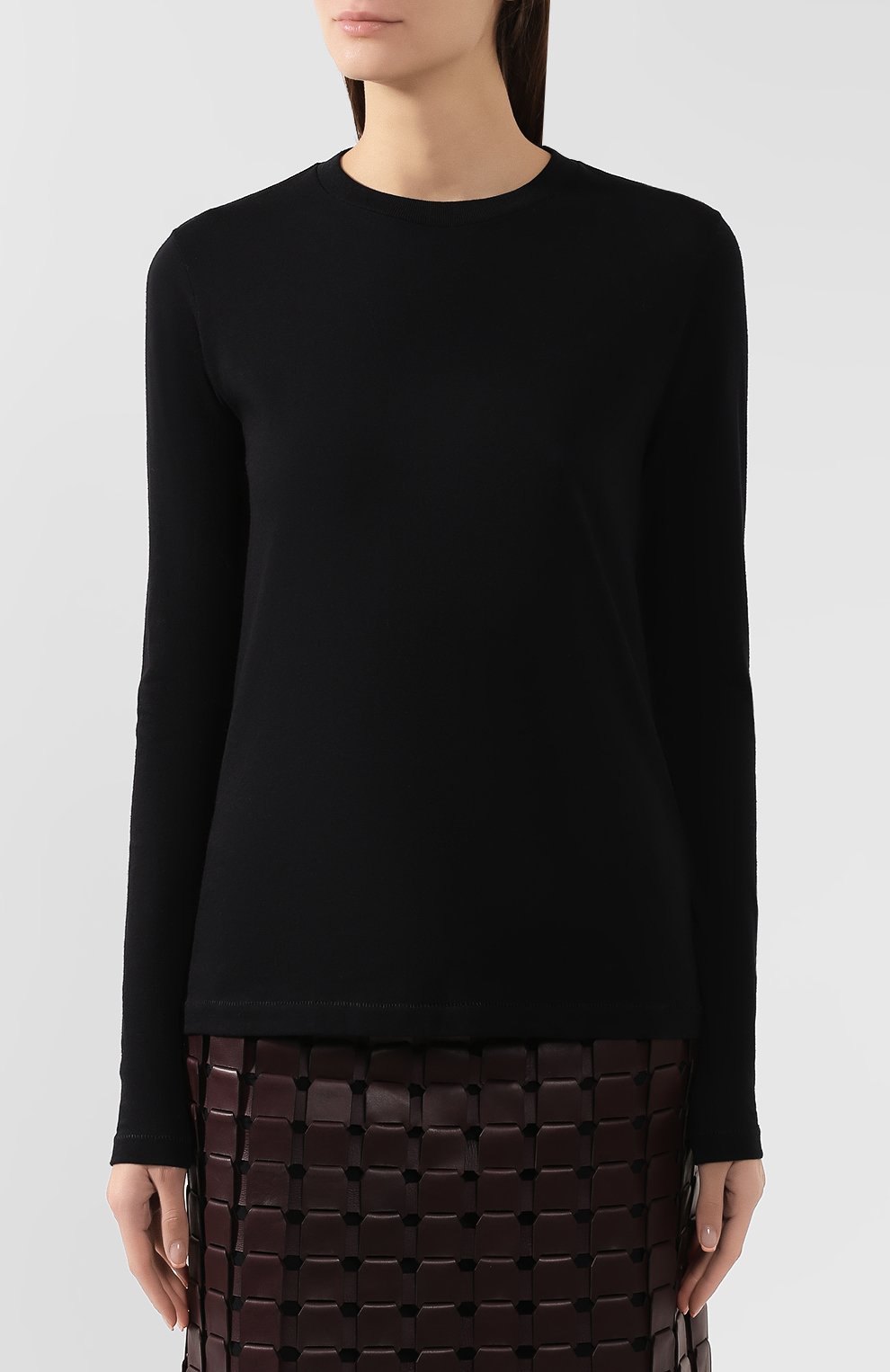 Хлопковый лонгслив BOTTEGA VENETA черного цвета по цене 33900 руб., арт. 575715/VA8E0, фото 3 Хлопковый лонгслив BOTTEGA VENETA, арт. 575715/VA8E0, фото 3