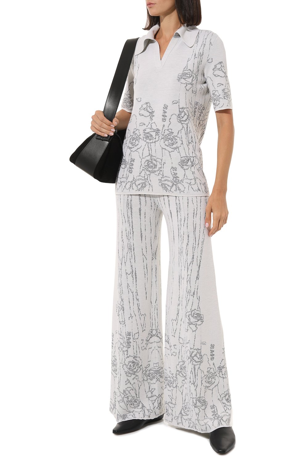 Брюки из шерсти и вискозы AND THE BRAND светло-серого цвета по цене 49000 руб., арт. W24-P029L-1202-119, фото 2 Брюки из шерсти и вискозы AND THE BRAND, арт. W24-P029L-1202-119, фото 2