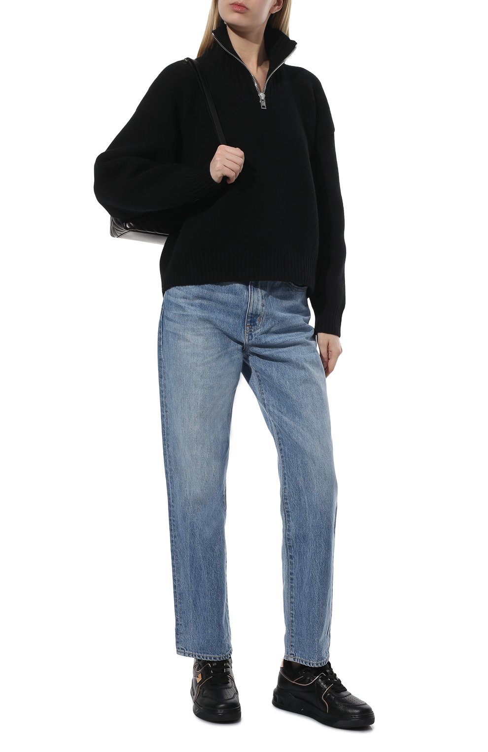 Кожаные кеды one stud VALENTINO черного цвета по цене 69600 руб., арт. XW2S0CS4/ITB, фото 2 Кожаные кеды one stud VALENTINO, арт. XW2S0CS4/ITB, фото 2