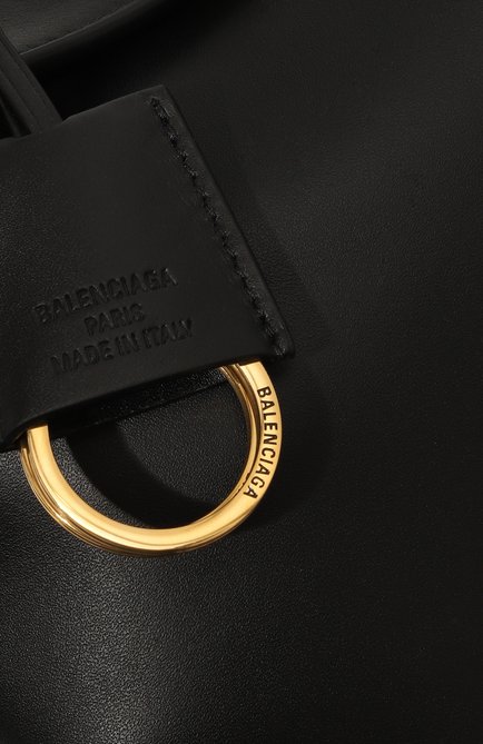 Женская сумка rodeo mini BALENCIAGA черного цвета, арт. 795456/2AA4V | Фото 2 (Драгоценные камни: Проставлено; Ошибки технического описания: Нет высоты, Нет ширины, Нет глубины; Материал сплава: Проставлено; Материал: Натуральная кожа; Размер: mini)