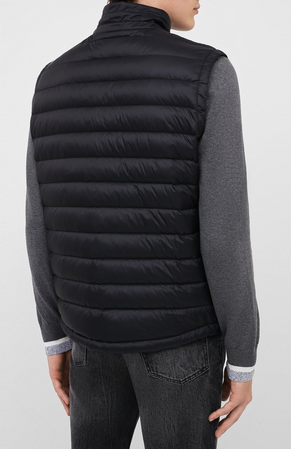 Пуховый жилет BOSS черного цвета по цене 24200 руб., арт. 50427097, фото 4 Пуховый жилет BOSS, арт. 50427097, фото 4