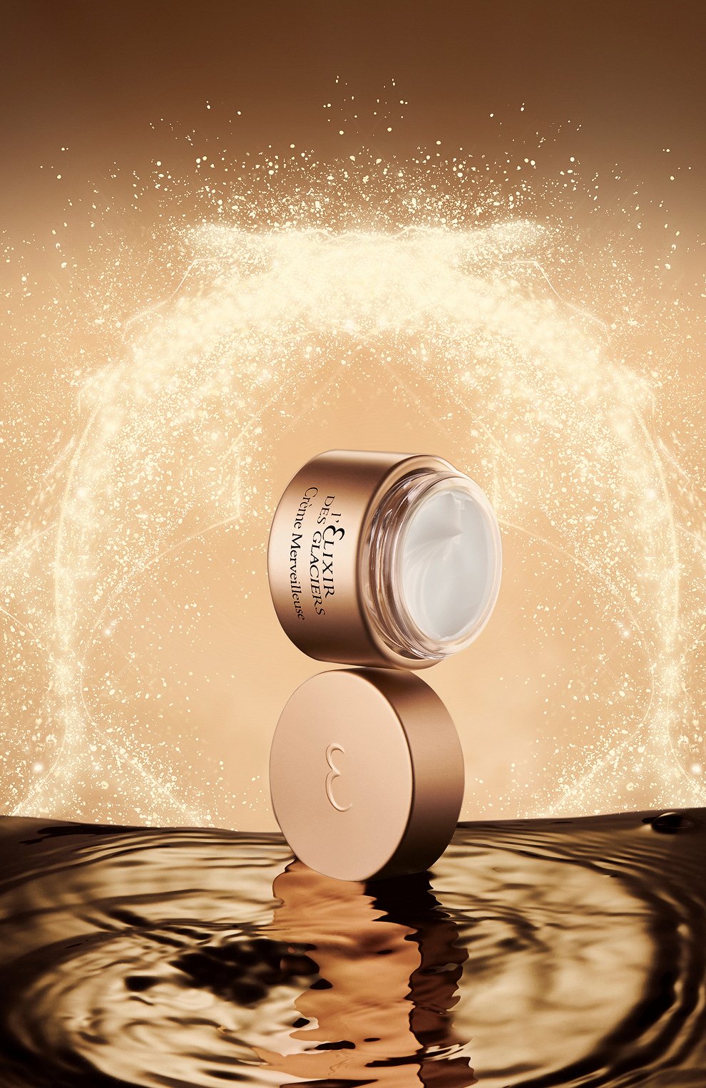 Совершенный крем для лица essence of gold sturgeon (50ml) VALMONT бесцветного цвета по цене 135000 руб., арт. 903002, фото 3 Совершенный крем для лица essence of gold sturgeon (50ml) VALMONT, арт. 903002, фото 3