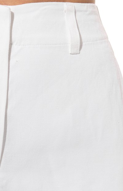 Брюки из вискозы и льна EMPORIO ARMANI белого цвета по цене 46550 руб., арт. 3R2P81/2NM8Z, фото 5 Брюки из вискозы и льна EMPORIO ARMANI, арт. 3R2P81/2NM8Z, фото 5