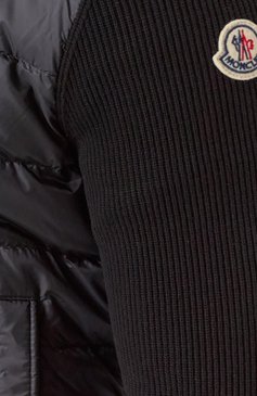 Мужской комбинированный кардиган MONCLER черного цвета, арт. 9B00005/M1367 | Фото 6 (Рукава: Длинные; Длина (для топов): Стандартные; Материал внешний: Хлопок; Мужское Кросс-КТ: Кардиган-одежда; Стили: Кэжуэл; Застежка: Молни�я; Материал утеплителя: Пух и перо)