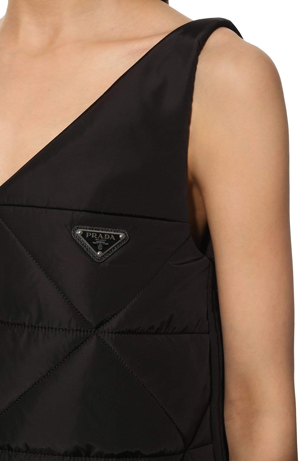 Платье PRADA черного цвета по цене 210000 руб., арт. 230663-1WQ9-F0002-212, фото 5 Платье PRADA, арт. 230663-1WQ9-F0002-212, фото 5