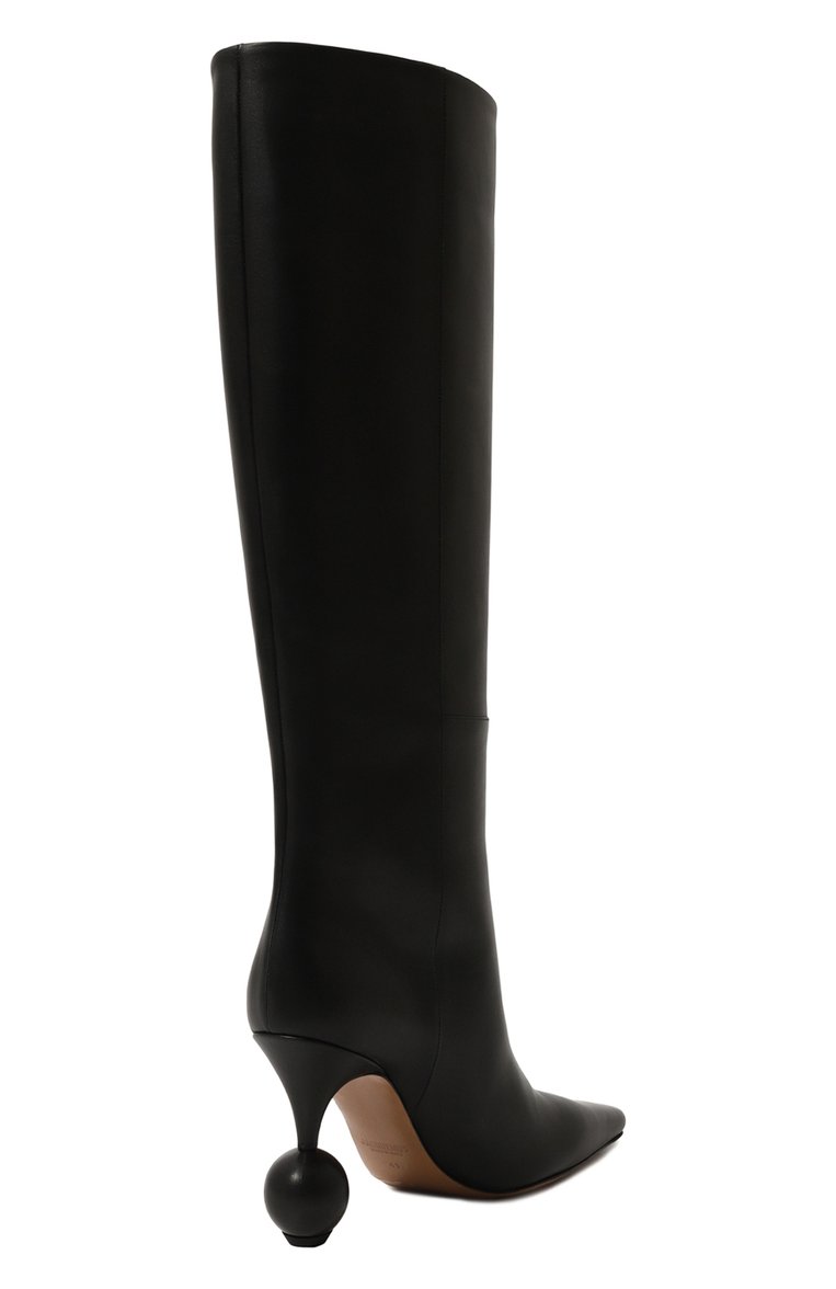 Женские кожаные сапоги les bottes bisou JACQUEMUS черного цвета, арт. 24H243F0150/4323 | Фото 5 (Материал внешний: Натуральная кожа; Подошва: Плоская; Каблук высота: Высокий; Материал внутренний: Натуральная кожа; Высота голенища: Средние; Каблук тип: Фигурный; Материал утеплителя: Без утеплителя)