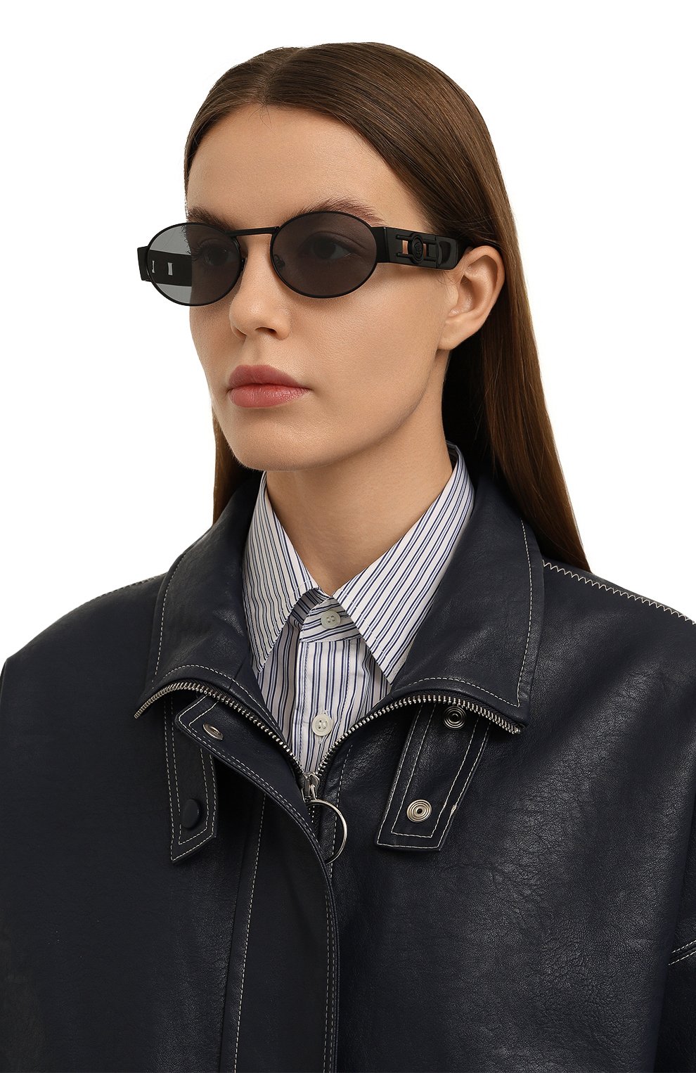 Солнцезащитные очки VERSACE черного цвета по цене 54100 руб., арт. 2264-1261/1, фото 2 Солнцезащитные очки VERSACE, арт. 2264-1261/1, фото 2