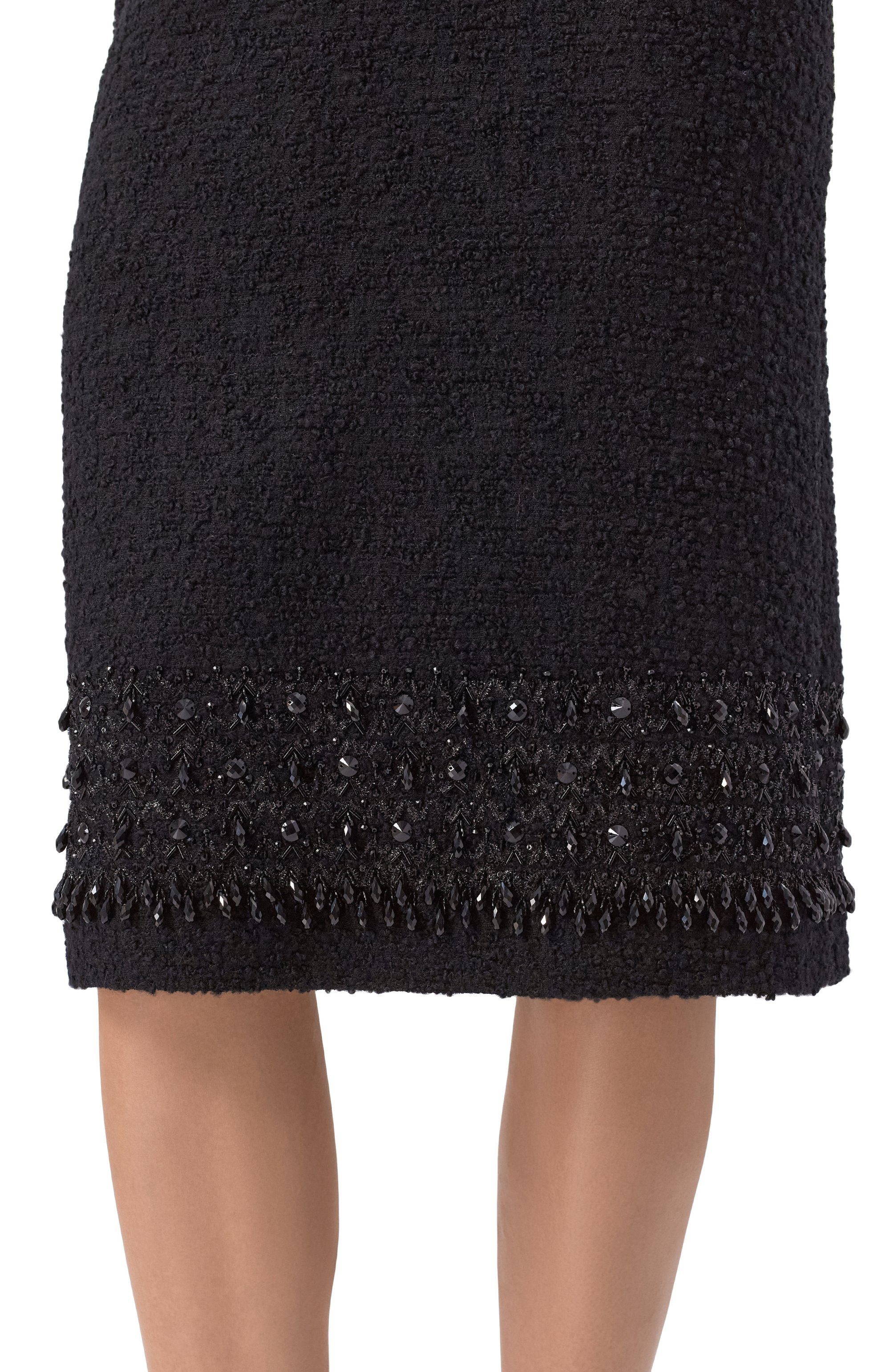 Шерстяная юбка VALENTINO черного цвета по цене 542500 руб., арт. 8B3RAEE5/9VM, фото 5 Шерстяная юбка VALENTINO, арт. 8B3RAEE5/9VM, фото 5