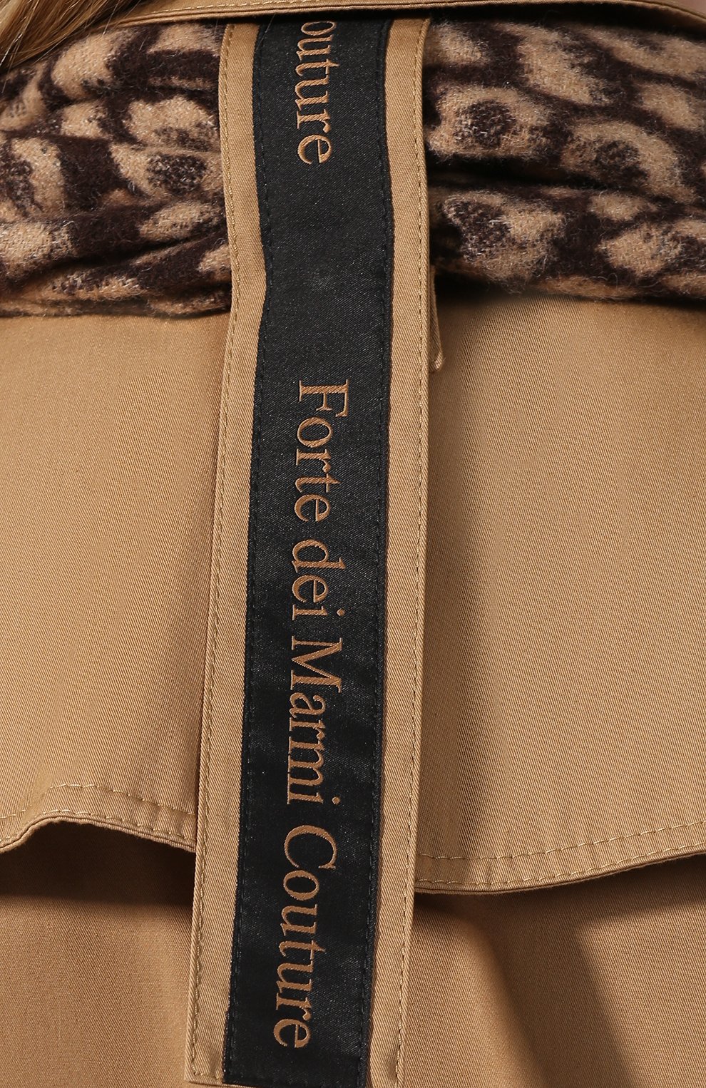 Плащ с шарфом FORTE DEI MARMI COUTURE бежевого цвета по цене 59500 руб., арт. FFW19-1301, фото 5 Плащ с шарфом FORTE DEI MARMI COUTURE, арт. FFW19-1301, фото 5