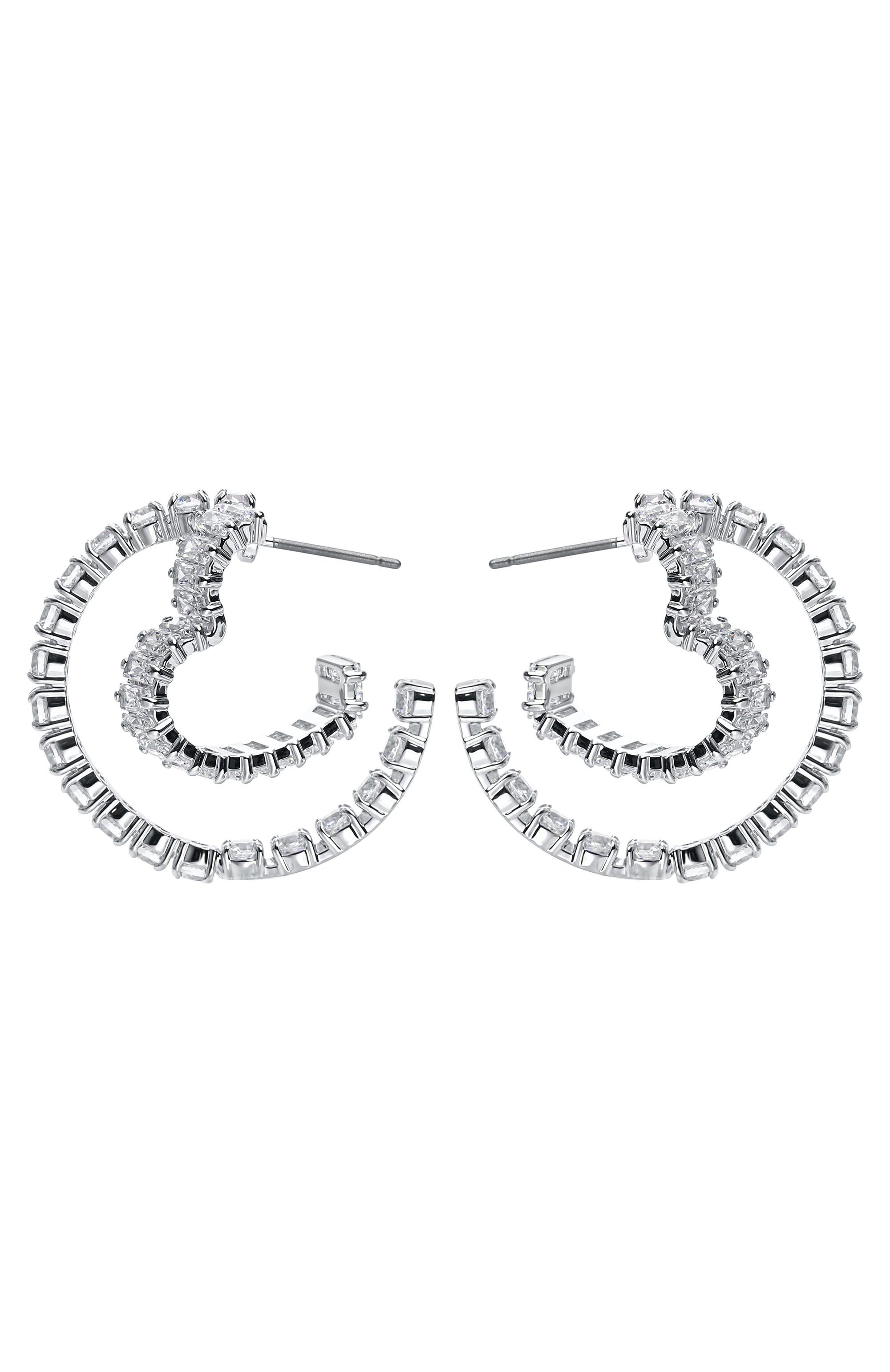 Серьги matrix SWAROVSKI серебряного цвета по цене 35400 руб., арт. 5705748, фото 1 Серьги matrix SWAROVSKI, арт. 5705748, фото 1