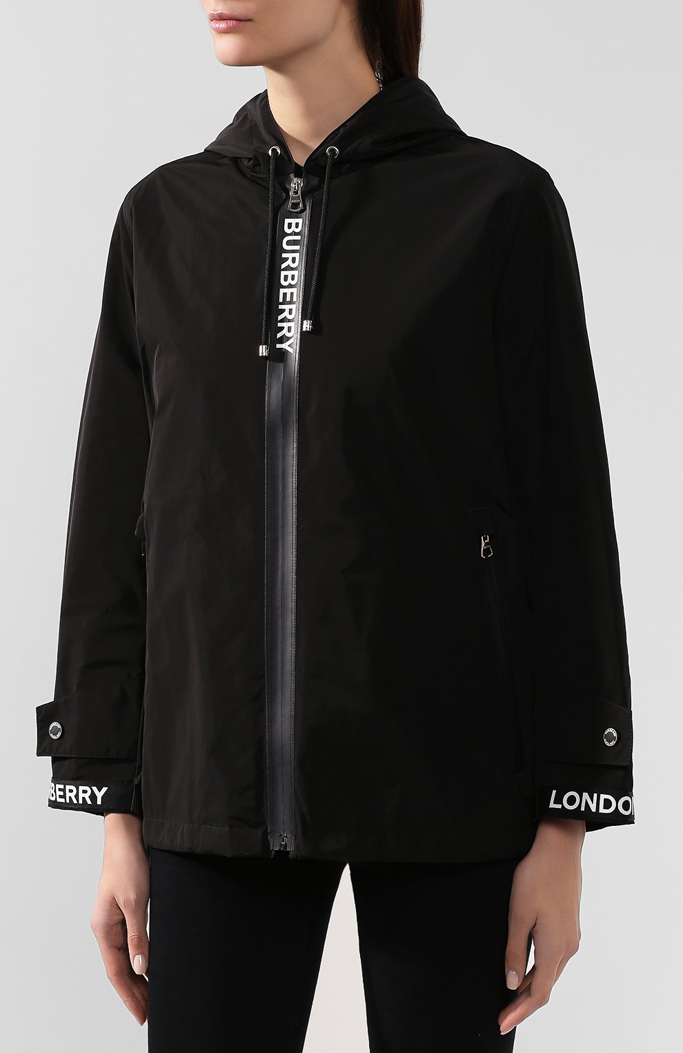 Куртка BURBERRY черного цвета по цене 117500 руб., арт. 8017117, фото 3 Куртка BURBERRY, арт. 8017117, фото 3