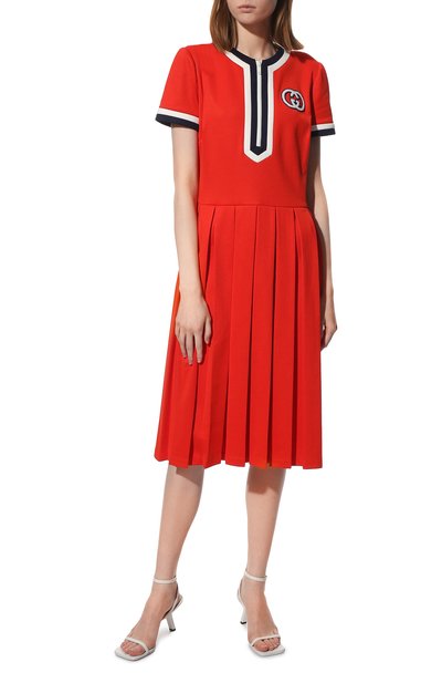 Платье GUCCI красного цвета по цене 146000 руб., арт. 666835/XJDQJ, фото 2 Платье GUCCI, арт. 666835/XJDQJ, фото 2