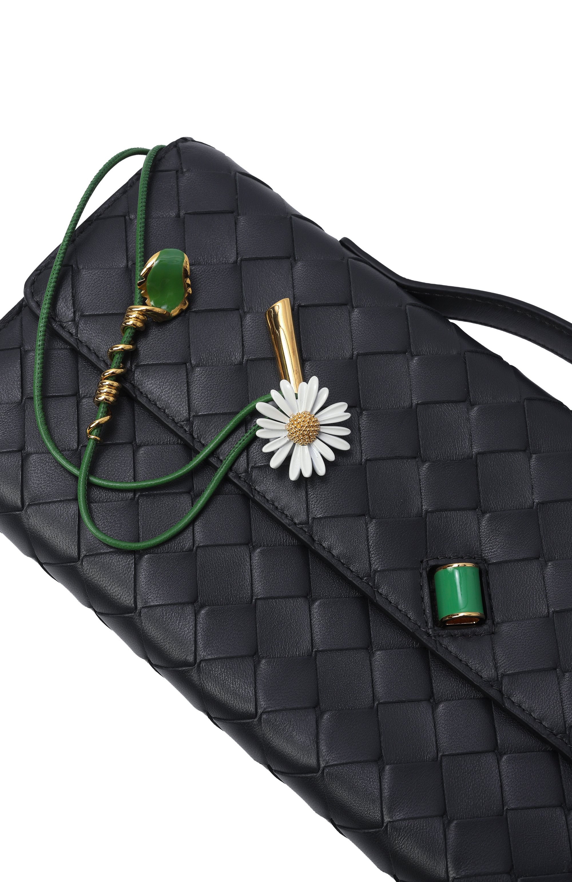 клатч andiamo BOTTEGA VENETA темно-синего цвета по цене 459500 руб., арт. 836810/V4SCH, фото 6 клатч andiamo BOTTEGA VENETA, арт. 836810/V4SCH, фото 6
