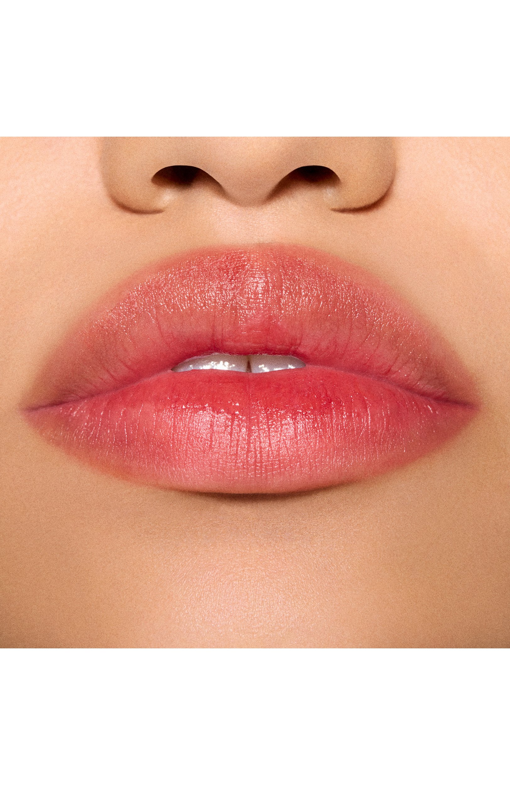 Тинт для губ lustreglass stainglass lip tint, оттенок xoxo (3ml) MAC цвета по цене 3250 руб., арт. SB47-08, фото 5 Тинт для губ lustreglass stainglass lip tint, оттенок xoxo (3ml) MAC, арт. SB47-08, фото 5