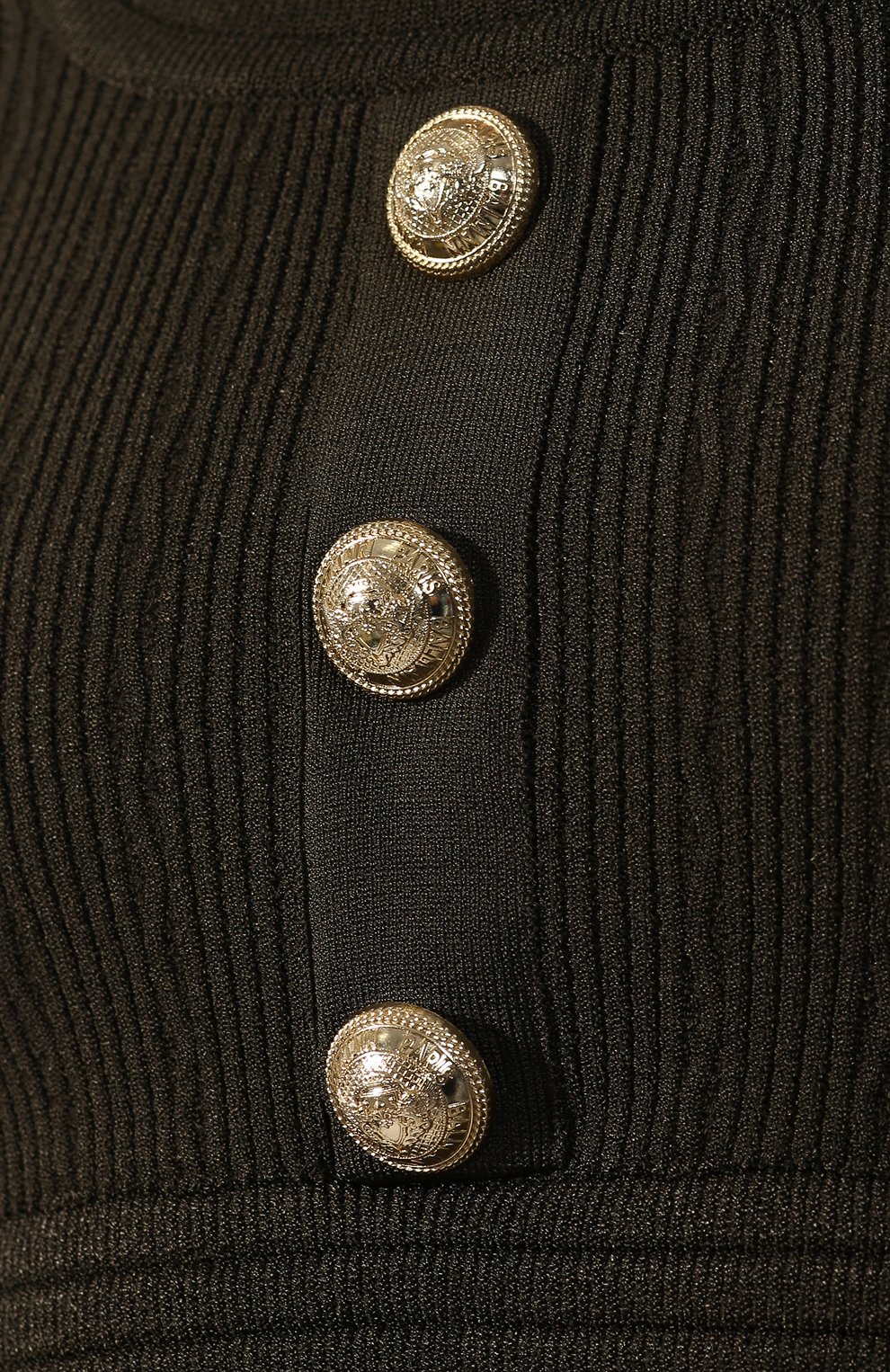 Топ из вискозы BALMAIN хаки цвета по цене 54000 руб., арт. TF10007/K030, фото 5 Топ из вискозы BALMAIN, арт. TF10007/K030, фото 5