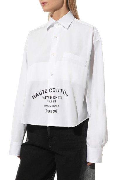 Хлопковая рубашка VETEMENTS белого цвета по цене 87800 руб., арт. UE64SH130W, фото 3 Хлопковая рубашка VETEMENTS, арт. UE64SH130W, фото 3