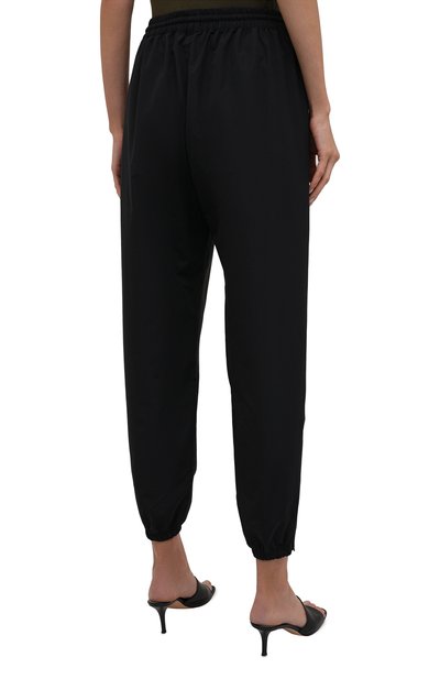 Джоггеры WARDROBE.NYC черного цвета по цене 33600 руб., арт. W2018R03, фото 4 Джоггеры WARDROBE.NYC, арт. W2018R03, фото 4