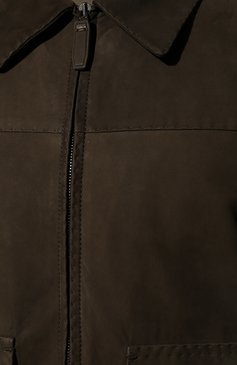 Мужская кожаная куртка BRIONI темно-коричневого цвета, арт. PLAL0L/P1701 | Фото 5 (Рукава: Длинные; Материал внешний: Натуральная кожа; Материал подклада: Купро; Длина (верхняя одежда): Короткие; Мужское Кросс-КТ: Кожа и замша; Кросс-КТ: Куртка; Стили: Кэжуэл; Драгоценные камни: Проставлено; Материал сплава: Проставлено; Региональные ограничения белый список (Axapta Mercury): Не проставлено)