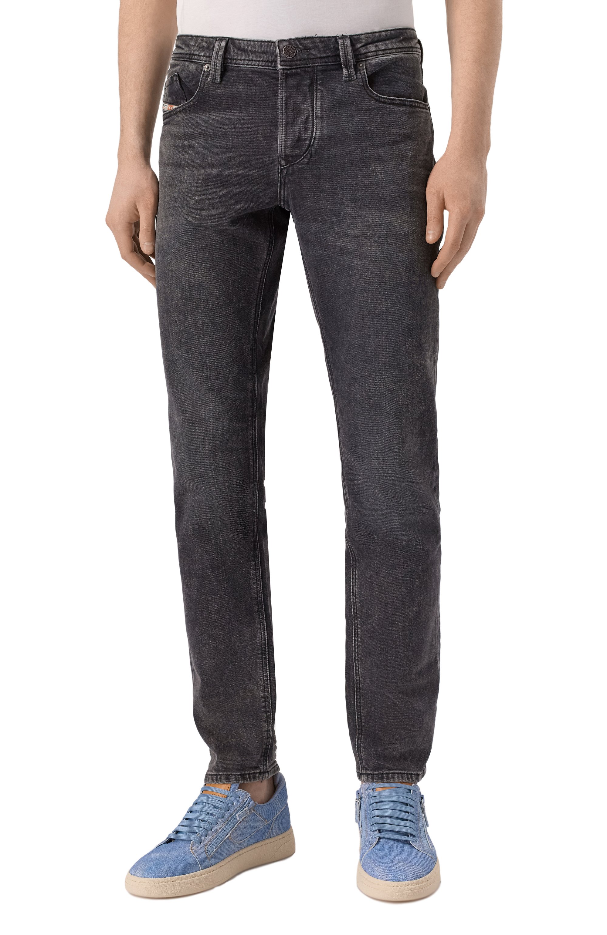 Джинсы 1986 lerkee-beex DIESEL темно-серого цвета по цене 18100 руб., арт. 00SU1X/0CLBG, фото 3 Джинсы 1986 lerkee-beex DIESEL, арт. 00SU1X/0CLBG, фото 3