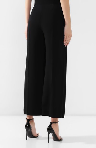 Брюки со стрелками ROLAND MOURET черного цвета по цене 72250 руб., арт. SS19/S0636/F2241, фото 4 Брюки со стрелками ROLAND MOURET, арт. SS19/S0636/F2241, фото 4